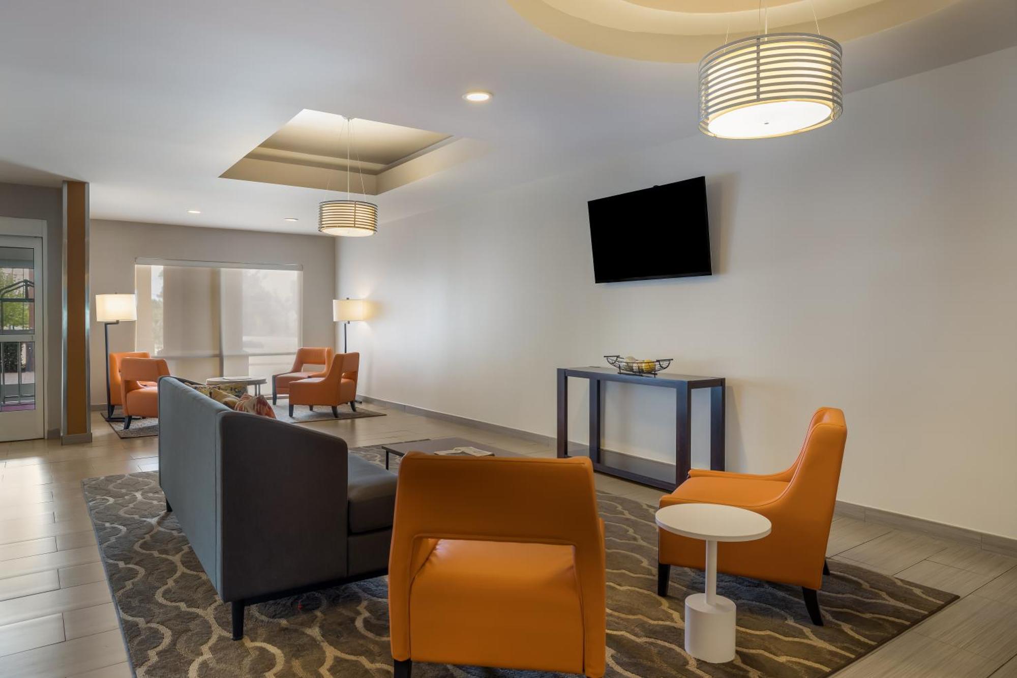 Comfort Suites Denham Springs Exterior foto
