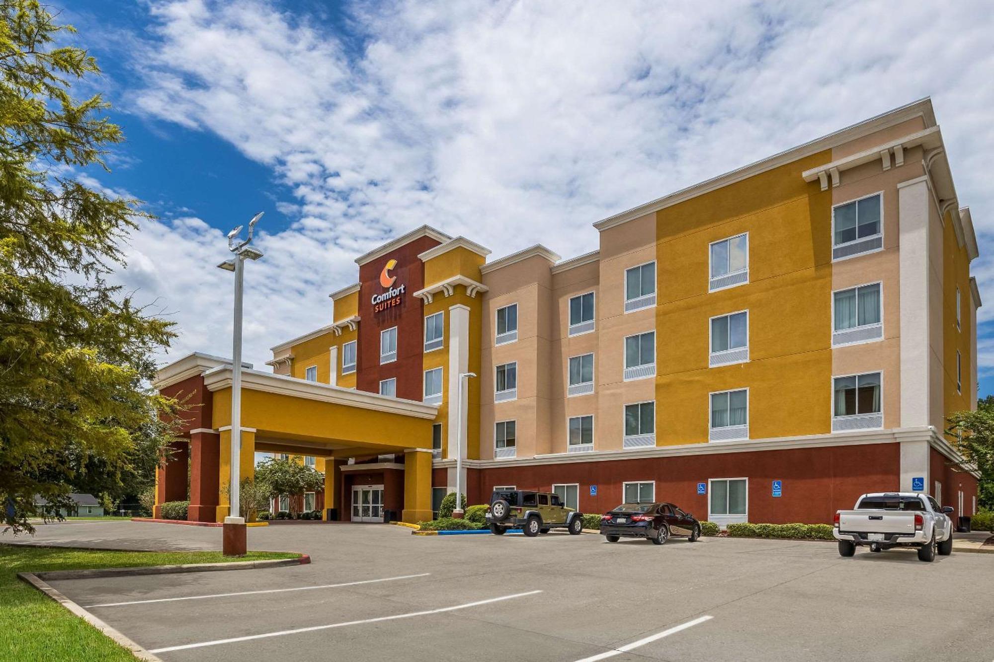 Comfort Suites Denham Springs Exterior foto